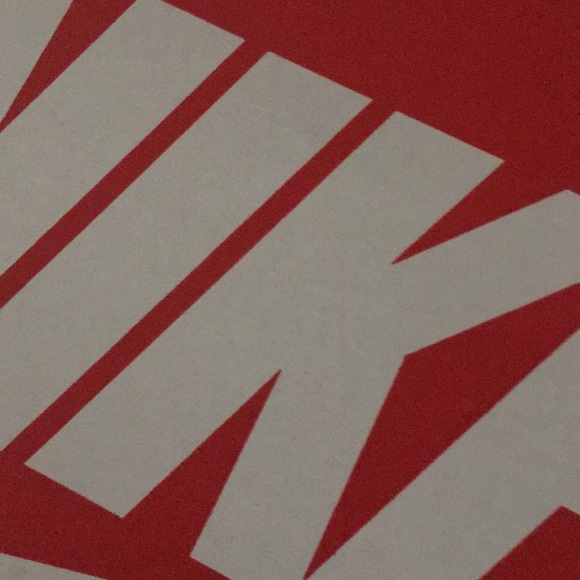 Meet your Posher, Deshawn - Picture 1 of 1